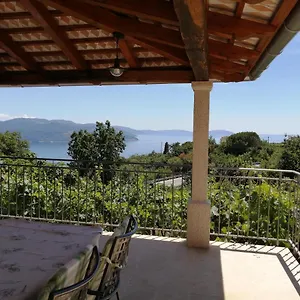 https://apartment-tinka-brsec.primorje-gorskikotar.com