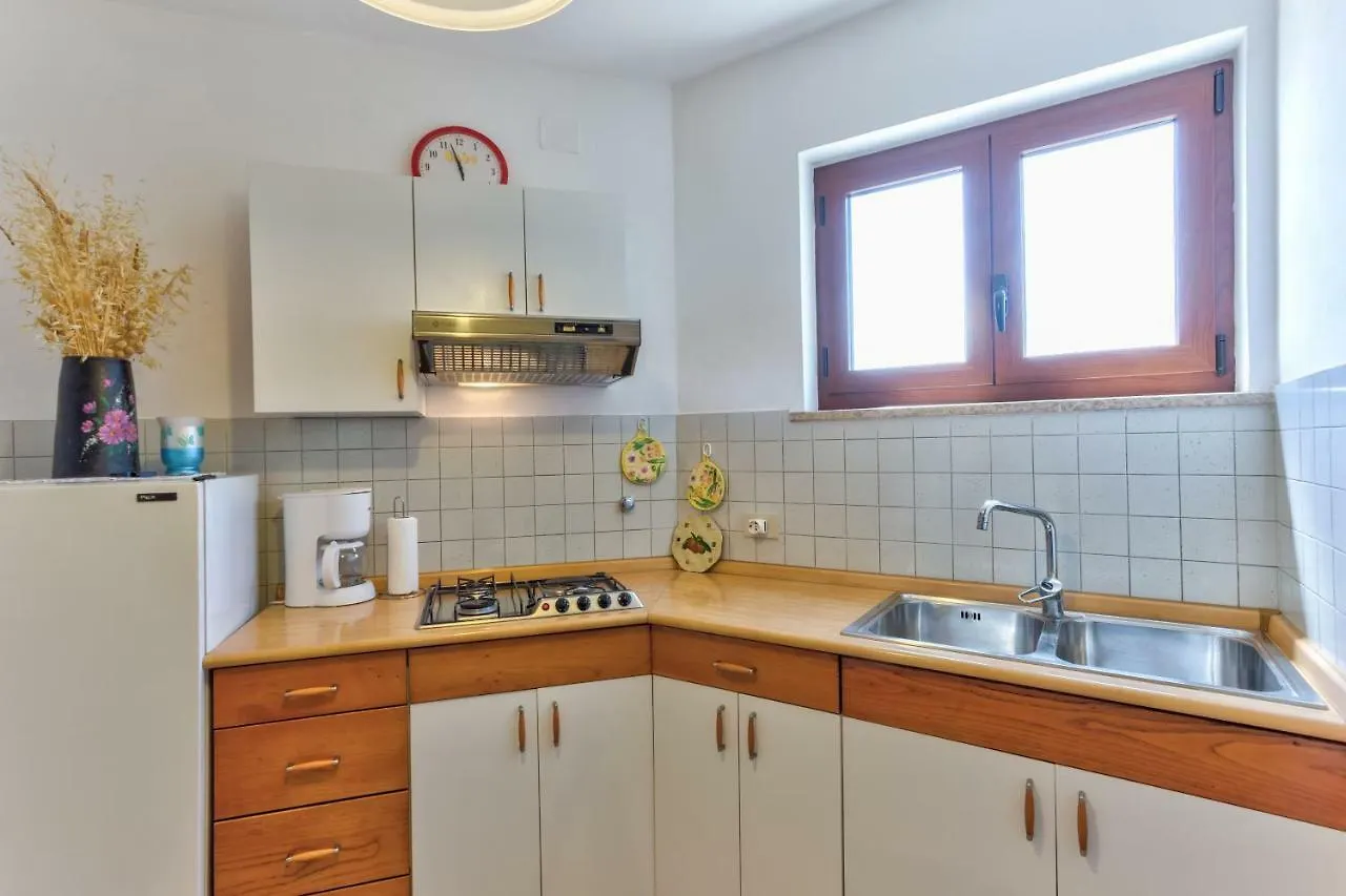 Apartments Redenta Tar-Vabriga